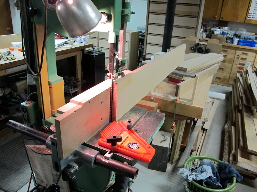Resawing With A Delta 14 Bandsaw